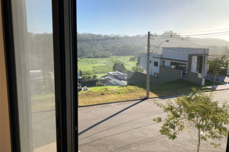Casa à venda com 4 quartos, sendo 3 suítes,  no condomínio Reserva Granja Anita, Mogi das Cruzes - SP