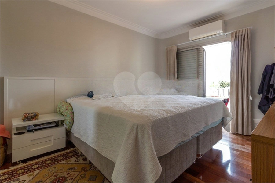 Apartamento à venda com 4 quartos, sendo 3 suítes, em Santana, São Paulo, SP