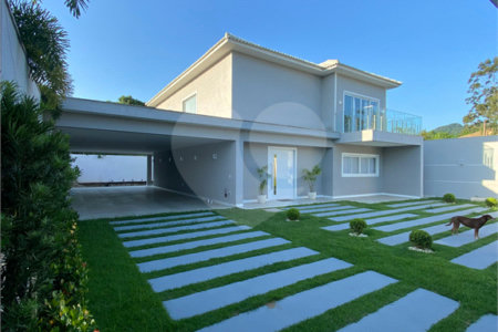 Casa à venda com 3 suítes no condomínio Ilha de Guaratiba Green, Rio de Janeiro - RJ