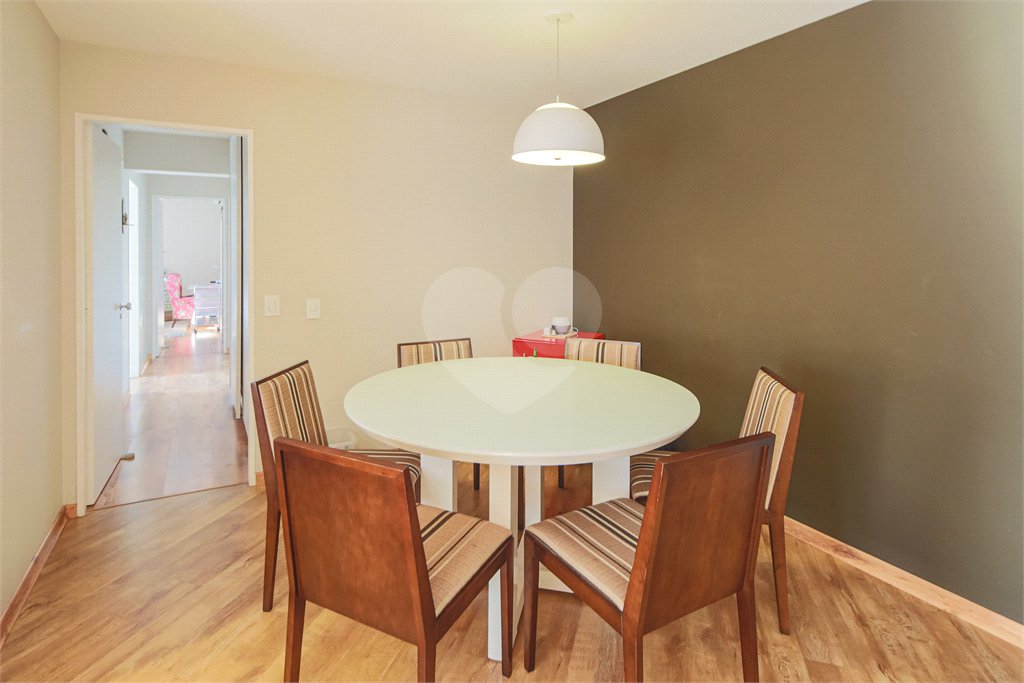 Apartamento à venda com 3 quartos, sendo 1 suíte, em Brooklin, São Paulo, SP