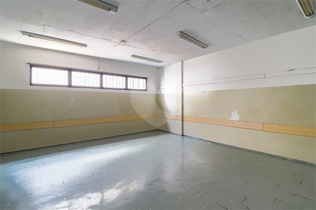 Prédio à venda em Vila Gomes, São Paulo, SP