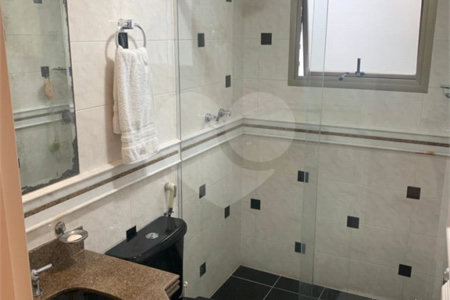 Apartamento à venda com 3 suítes em Vila Suzana, São Paulo, SP