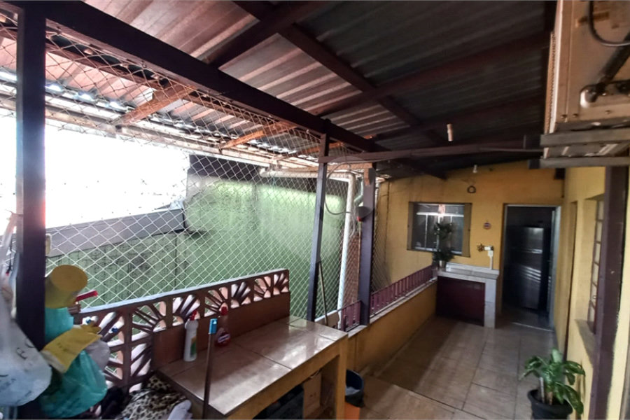 Sobrado à venda com 6 quartos, sendo 1 suíte,  em Vila Medeiros, São Paulo, SP