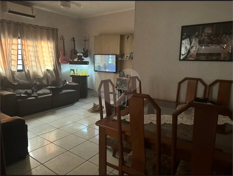 Casa à venda com 3 quartos, sendo 1 suíte,  em Parque Residencial Cândido Portinari, Ribeirão Preto, SP