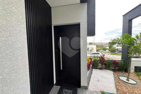 Casa à venda com 3 quartos, sendo 1 suíte, no condomínio Horto Florestal Villagio, Sorocaba - SP