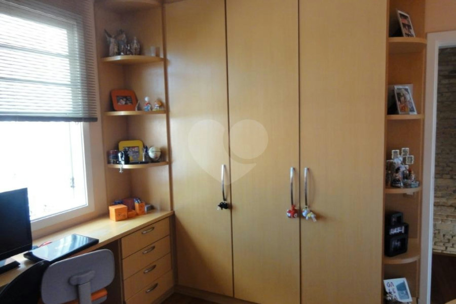 Sobrado à venda com 3 quartos, sendo 1 suíte, em Jardim São Paulo(zona Norte), São Paulo, SP