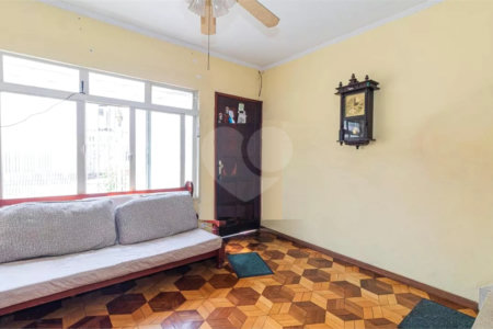 Casa à venda com 2 quartos em Vila Paiva, São Paulo, SP