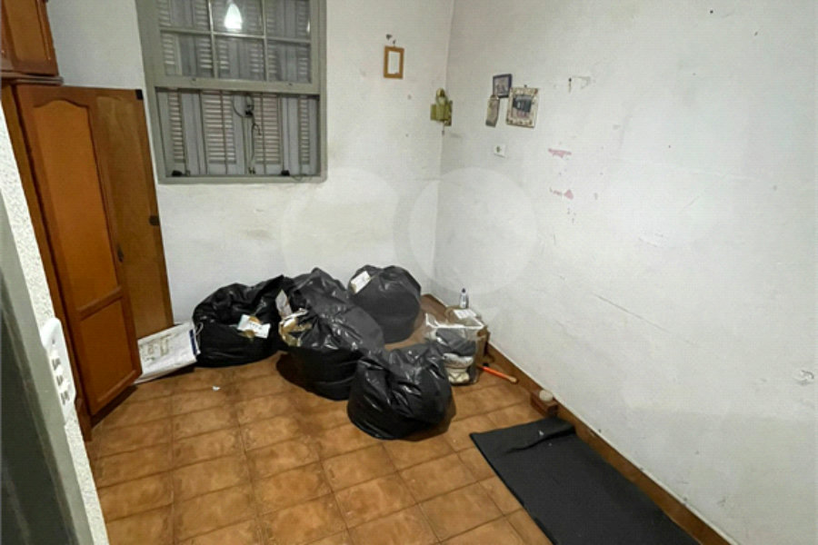 Casa Térrea à venda com 5 quartos em Vila Medeiros, São Paulo, SP