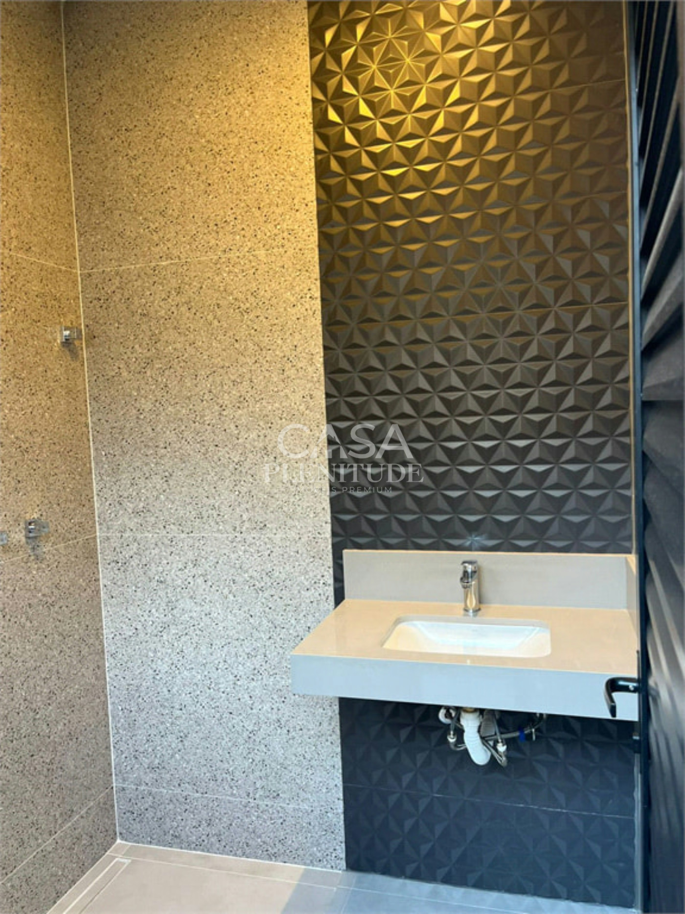 Casa à venda com 2 quartos, sendo 1 suíte,  em Jardim Residencial Villagio Wanel, Sorocaba, SP