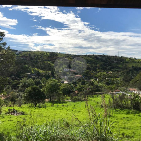 Terreno à venda em Jardim Estância Brasil, Atibaia, SP