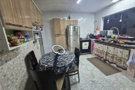 Casa Térrea à venda com 6 quartos em Vila Gustavo, São Paulo, SP