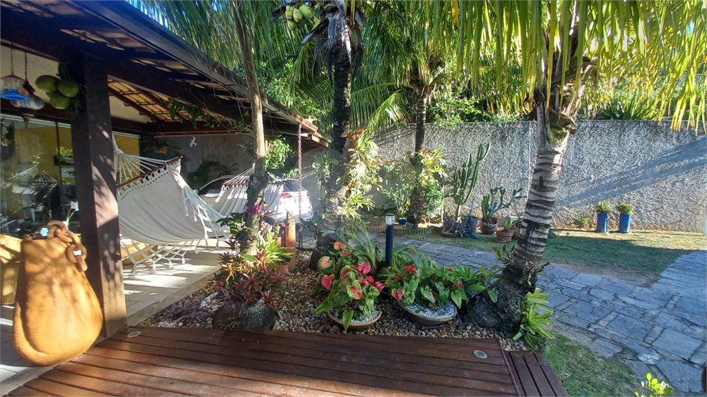 Casa em condomínio à venda com 4 quartos, sendo 3 suítes, em Geribá, Armação dos Búzios, RJ