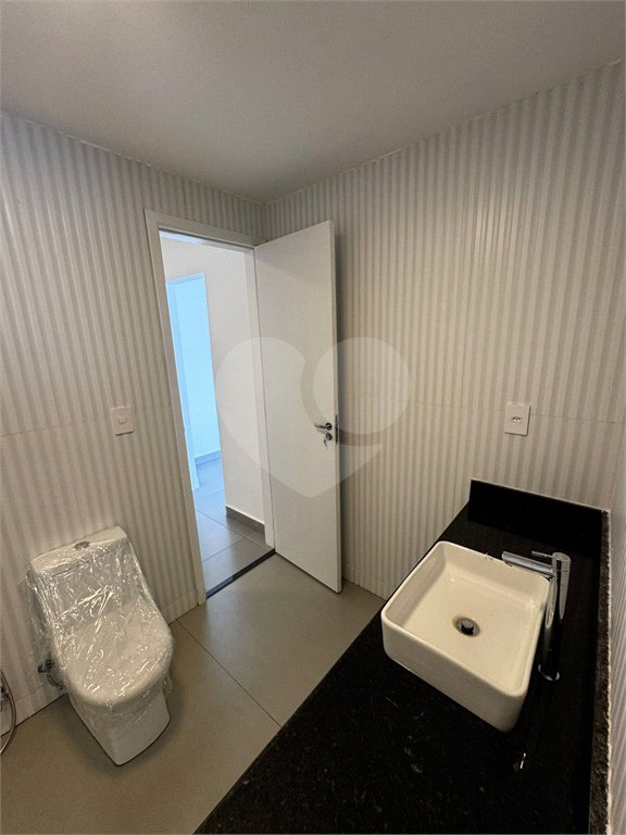 Casa à venda com 3 quartos, sendo 1 suíte, no condomínio Parque Guará, Rio de Janeiro - RJ