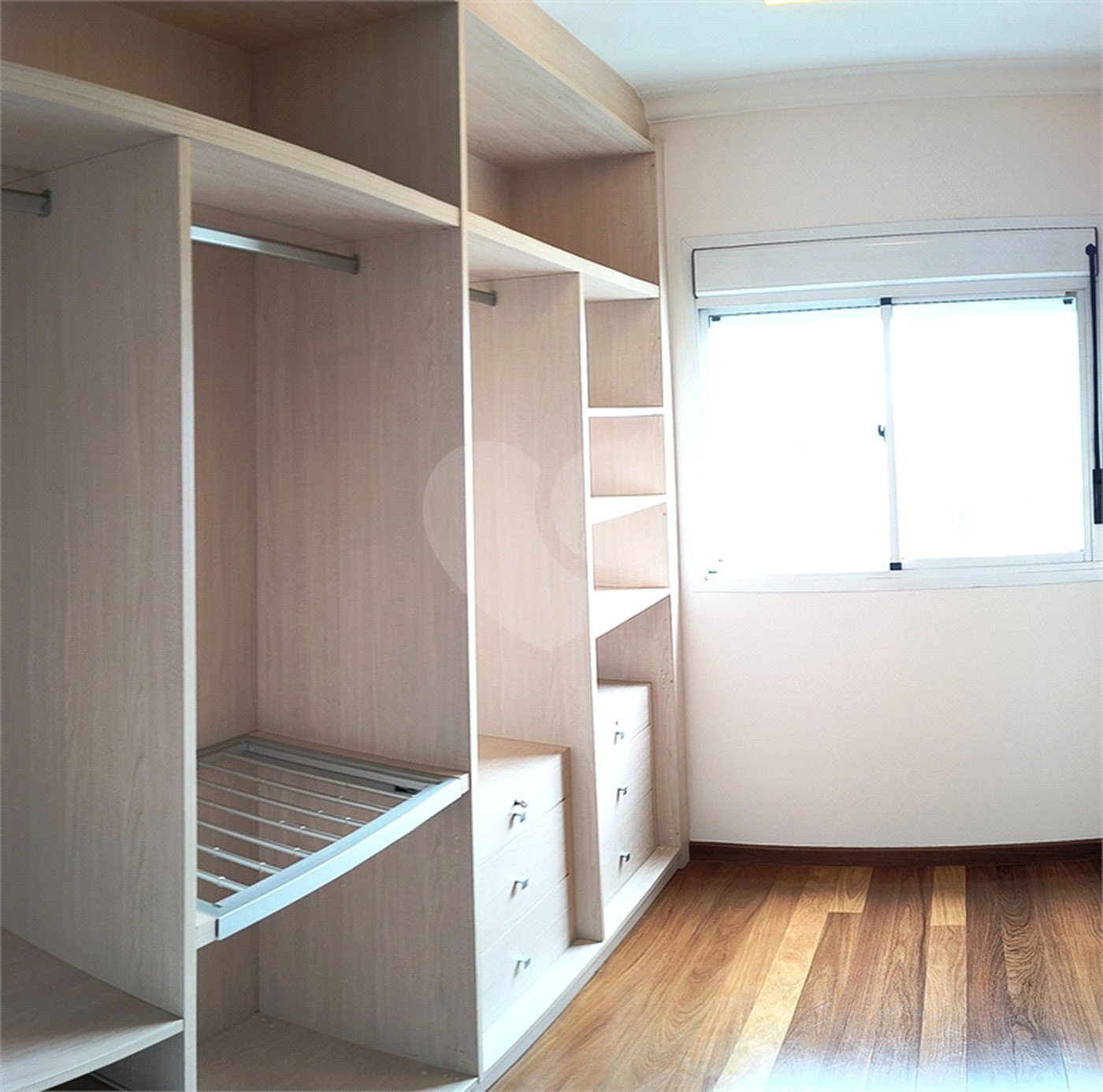 APARTAMENTO PARA VENDA OU LOCAÇÃO NO PARAÍSO