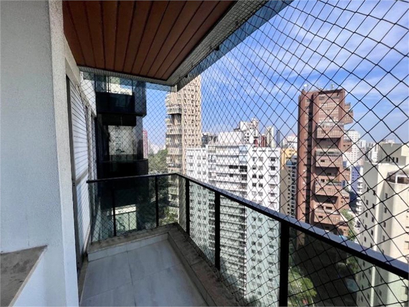 Apartamento à venda com 4 quartos, sendo 2 suítes, em Vila Suzana, São Paulo, SP