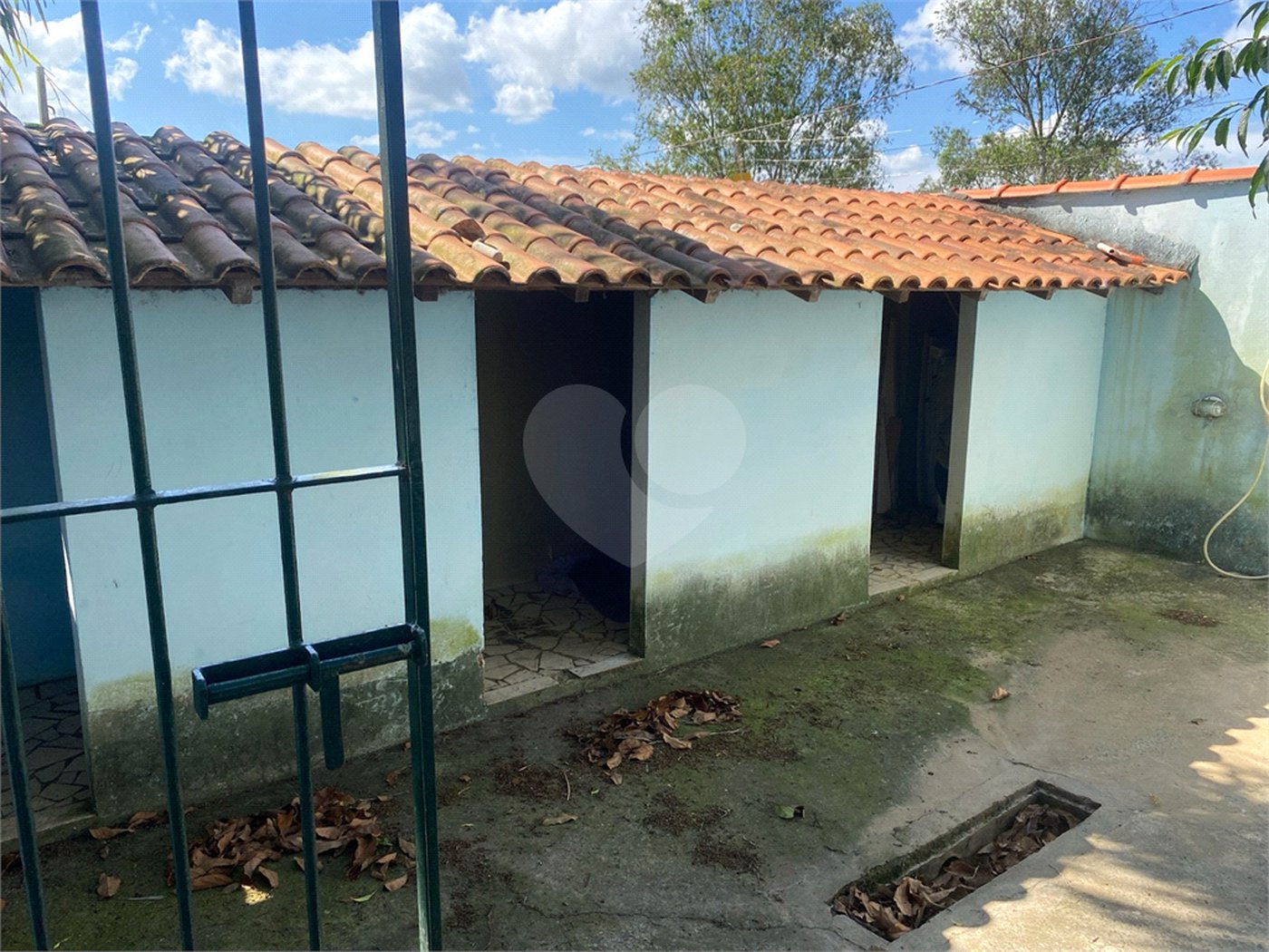 Casa à venda com 4 quartos, sendo 2 suítes,  em Área Rural de São Miguel Arcanjo, São Miguel Arcanjo, SP