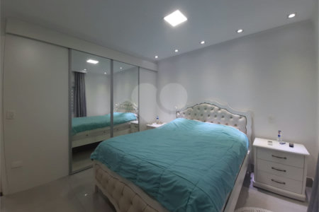 Sobrado à venda com 3 quartos, sendo 1 suíte, em Vila Medeiros, São Paulo, SP