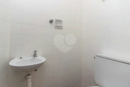Apartamento à venda com 3 quartos em Moema, São Paulo, SP
