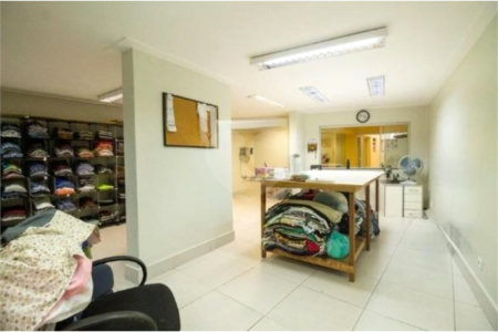 Casa à venda com 2 quartos, sendo 1 suíte, em Vila Monumento, São Paulo, SP