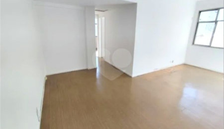 Apartamento à venda com 2 quartos, sendo 1 suíte,  em Botafogo, Rio de Janeiro, RJ