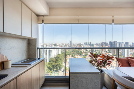 Apartamento à venda com 2 quartos, sendo 1 suíte, em Santo Amaro, São Paulo, SP