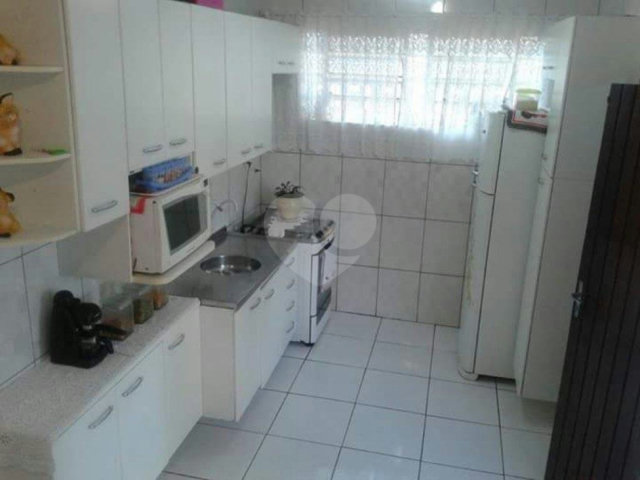 Casa Térrea à venda com 4 quartos em Vila Mazzei, São Paulo, SP