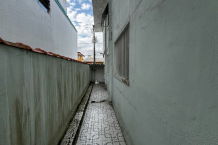 Casa dos Sonhos no Canal 6 – Piscina, Privacidade e 450m² de Terreno