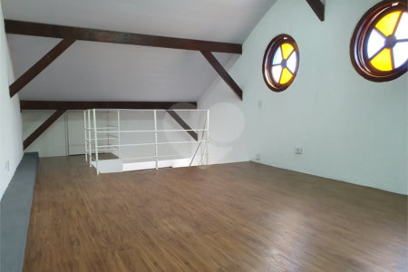 Casa em condomínio à venda com 4 quartos, sendo 1 suíte, em Santana, São Paulo, SP
