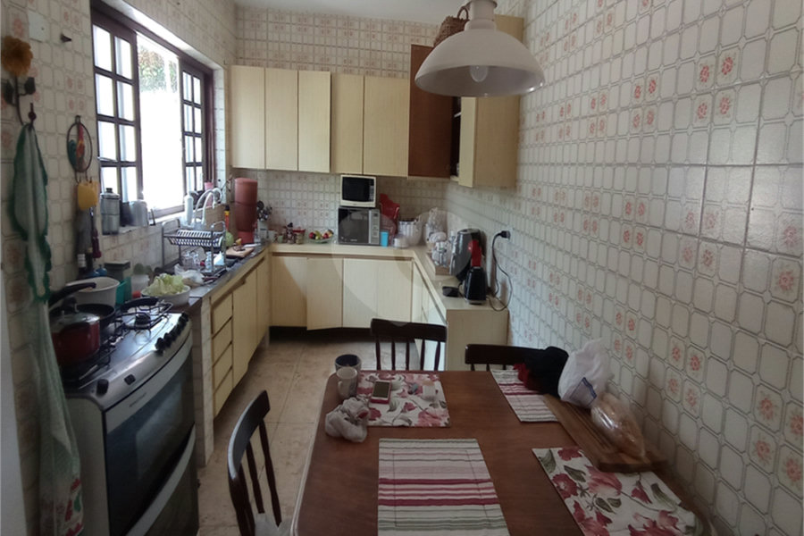 Casa Térrea à venda com 3 quartos, sendo 1 suíte, em Serra da Cantareira, Mairiporã, SP
