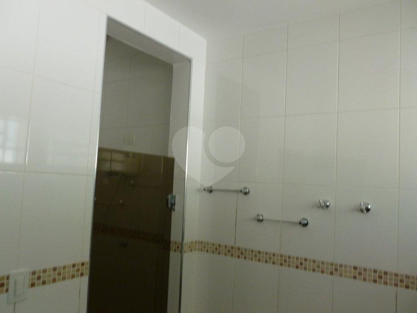 Casa Térrea à venda com 4 quartos, sendo 1 suíte,  em Tucuruvi, São Paulo, SP
