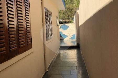Casa Térrea à venda com 3 quartos, sendo 1 suíte, em Santana, São Paulo, SP