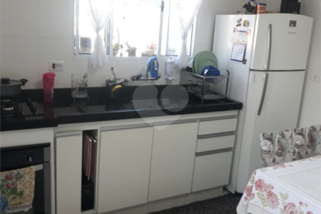 Sobrado à venda com 3 quartos em Parada Inglesa, São Paulo, SP