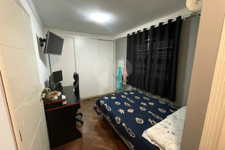 Sobrado à venda com 3 suítes em Vila Mariza Mazzei, São Paulo, SP