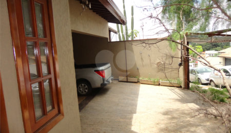 Casa à venda com 3 quartos, sendo 1 suíte,  em Santa Marina, Valinhos, SP