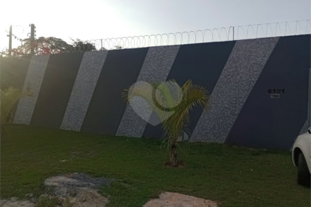 Chácara à venda com 5 quartos, sendo 1 suíte, em Jardim Marabá, Itapetininga, SP
