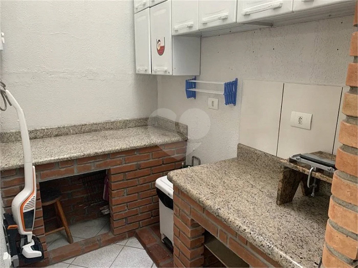 Casa à venda com 3 quartos, sendo 1 suíte, no condomínio Residencial Gabriela, São Paulo - SP