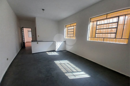 Sobrado à venda com 4 quartos em Vila Maria Alta, São Paulo, SP