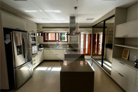 Casa à venda ou para alugar com 4 suítes no condomínio Lago Azul Residencial e Golfe, Araçoiaba da Serra - SP
