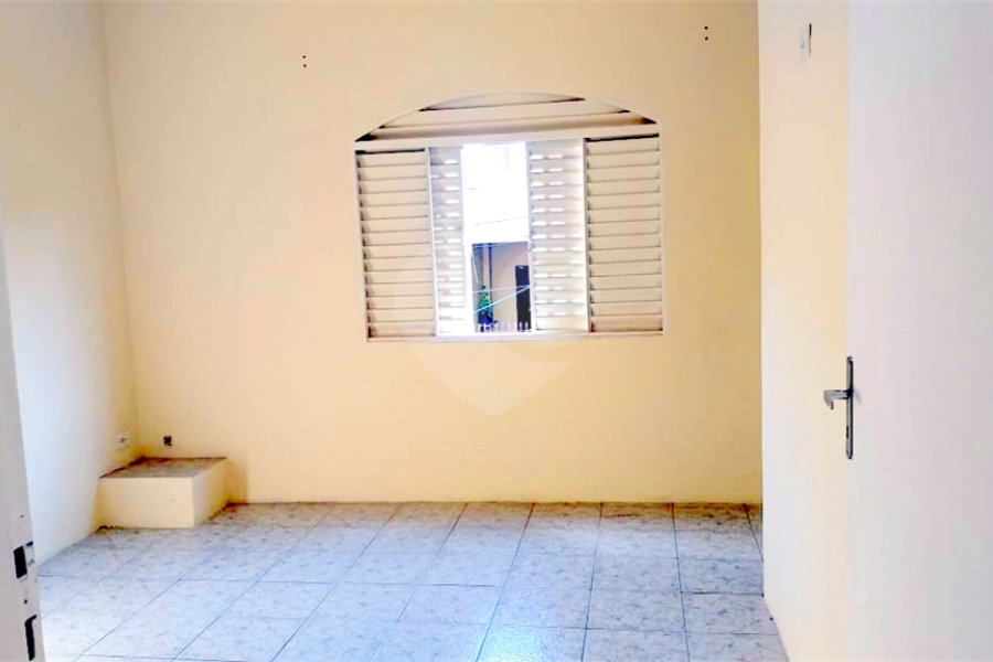 Sobrado à venda com 2 quartos em Santana, São Paulo, SP