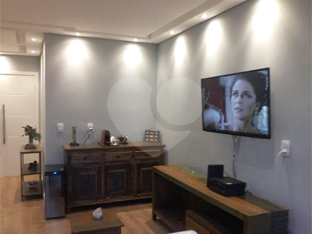 Apartamento à venda com 3 quartos, sendo 1 suíte,  em Santana, São Paulo, SP