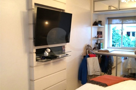 Apartamento à venda com 3 quartos, sendo 1 suíte, em Jardim Paulista, São Paulo, SP