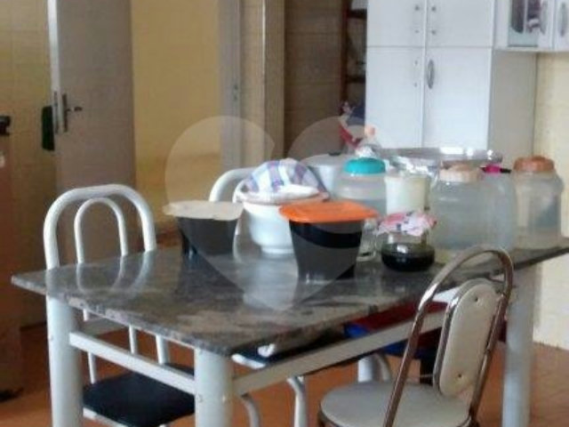 Sobrado à venda com 3 quartos, sendo 1 suíte,  em Vila Dom Pedro Ii, São Paulo, SP