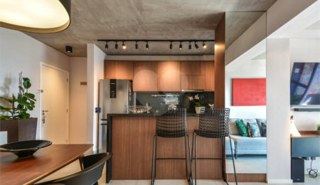 Apartamento à venda com 2 quartos, sendo 1 suíte,  em Campo Belo, São Paulo, SP