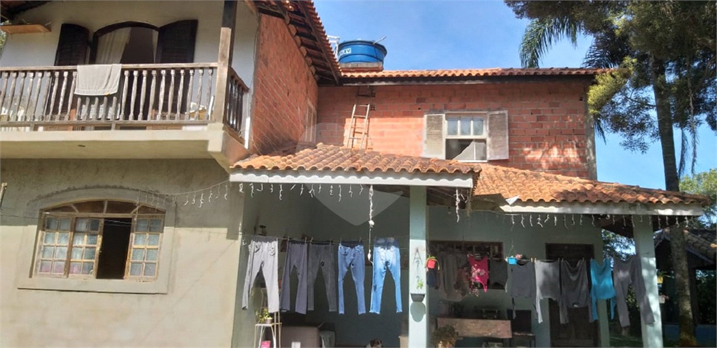 Sítio à venda com 4 quartos, sendo 2 suítes,  em Chácara Real (caucaia do Alto), Cotia, SP
