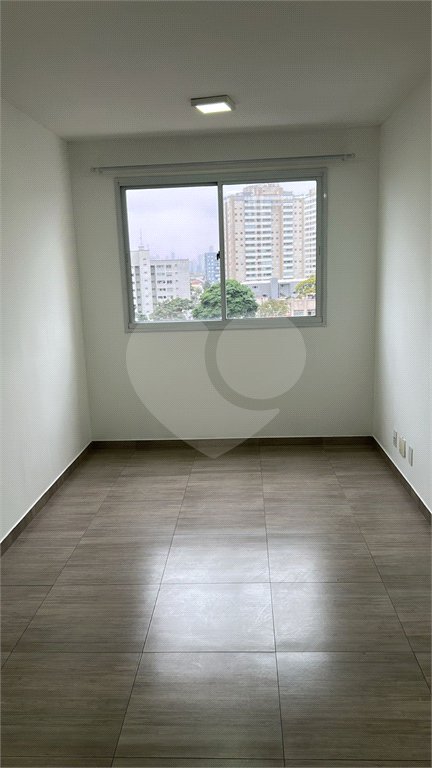 Apartamento com 40m², 2 quartos, para locação no Cambuci