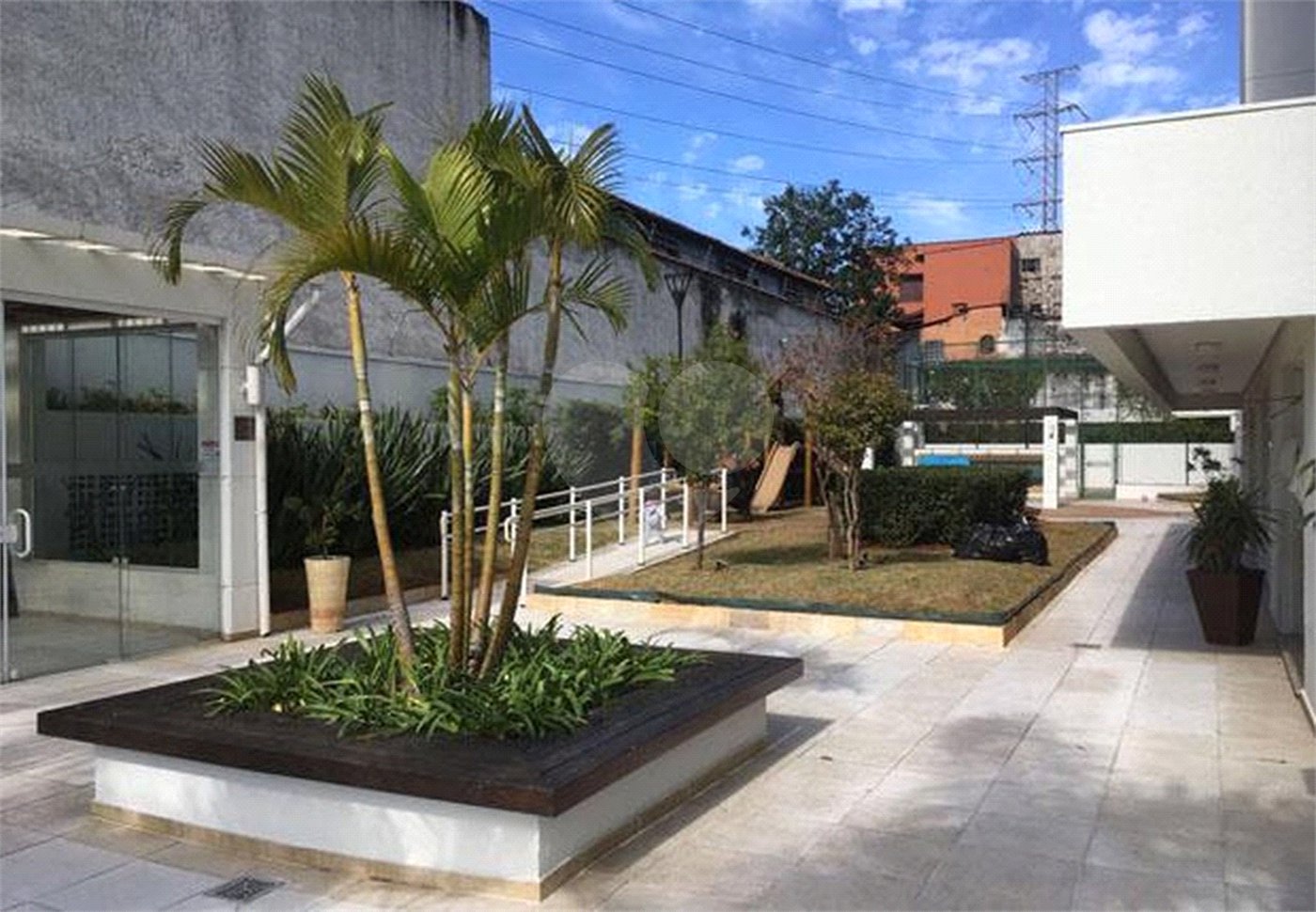 Apartamento Condominio Clube em Pinheiros com 90 m² Útil com 3 dormitórios sendo 1 suíte com 1 Vagas
