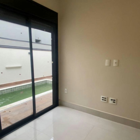 Casa à venda com 3 quartos, sendo 1 suíte, no condomínio Terras da Estancia, Paulínia- SP