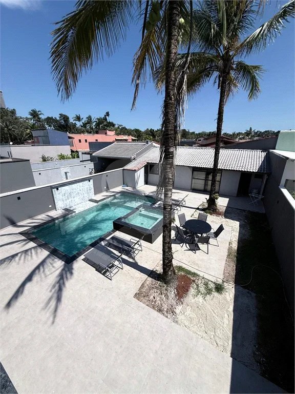 Casa à venda com 7 quartos, sendo 6 suítes, em Morada da Praia, Bertioga, SP