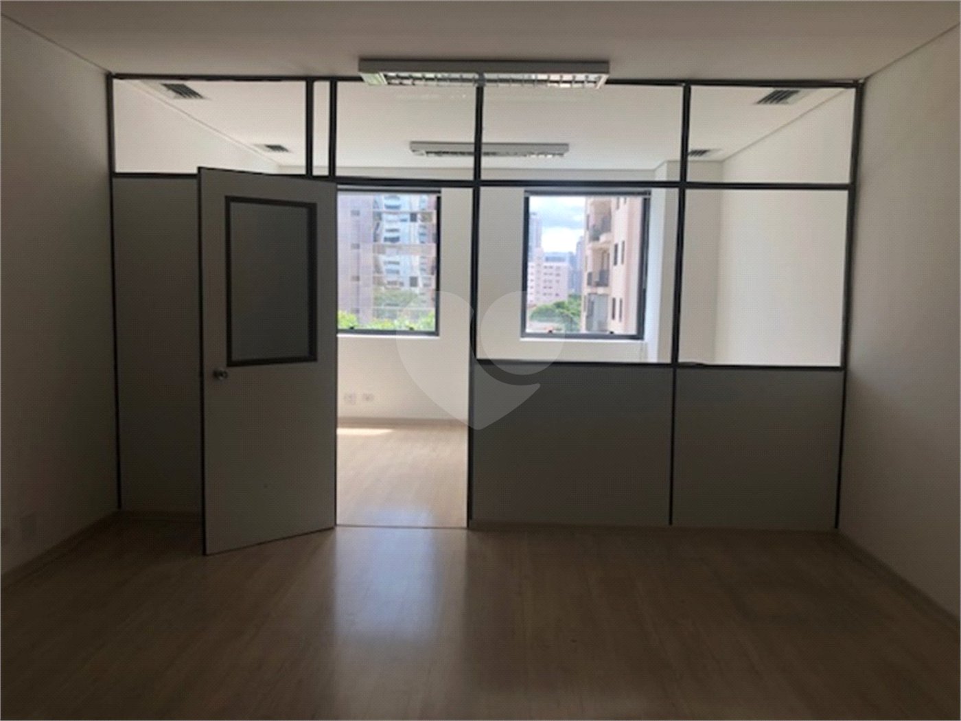 Sala à venda em Cidade Monções, São Paulo, SP