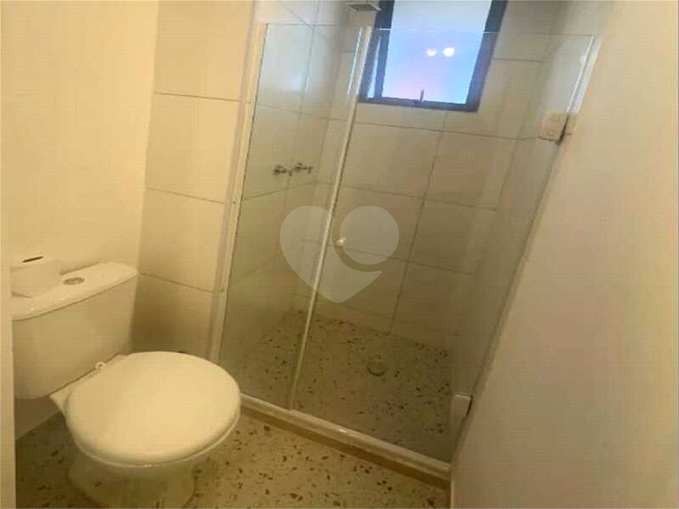 Apartamento à venda com 2 quartos, sendo 1 suíte,  em Santo Cristo, Rio de Janeiro, RJ